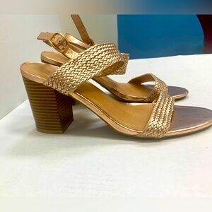 Bamboo Charlotte Russe braided straps rose gold block heels size 10